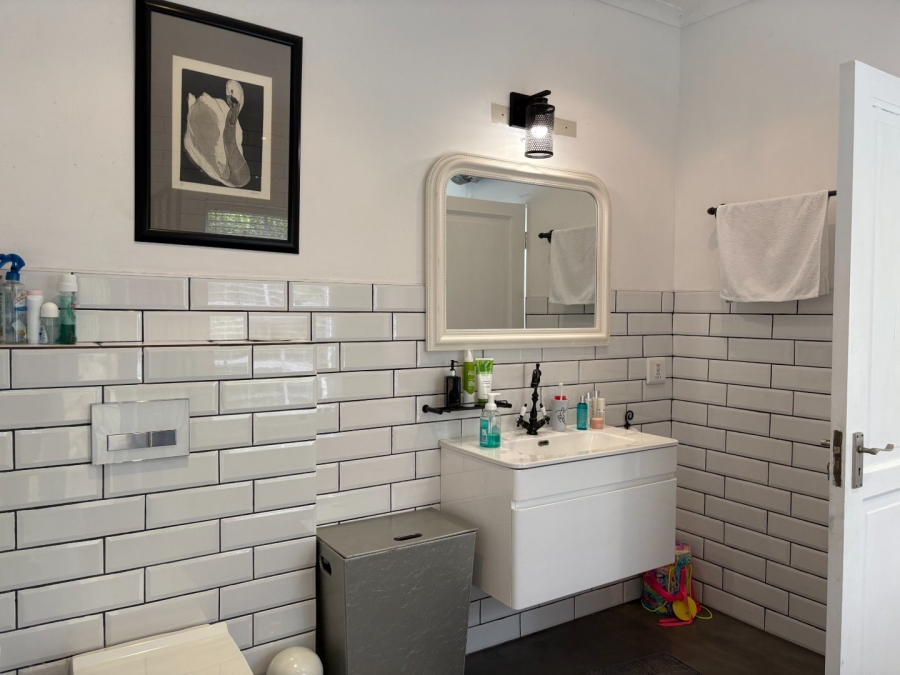 To Let 1 Bedroom Property for Rent in Goedehoop Estate Western Cape